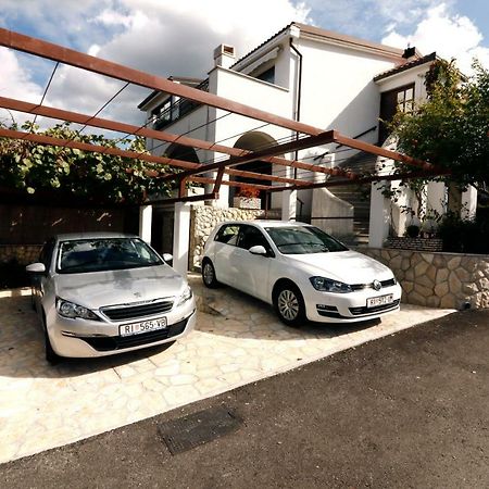 Apartment Draga 17 Njivice Εξωτερικό φωτογραφία