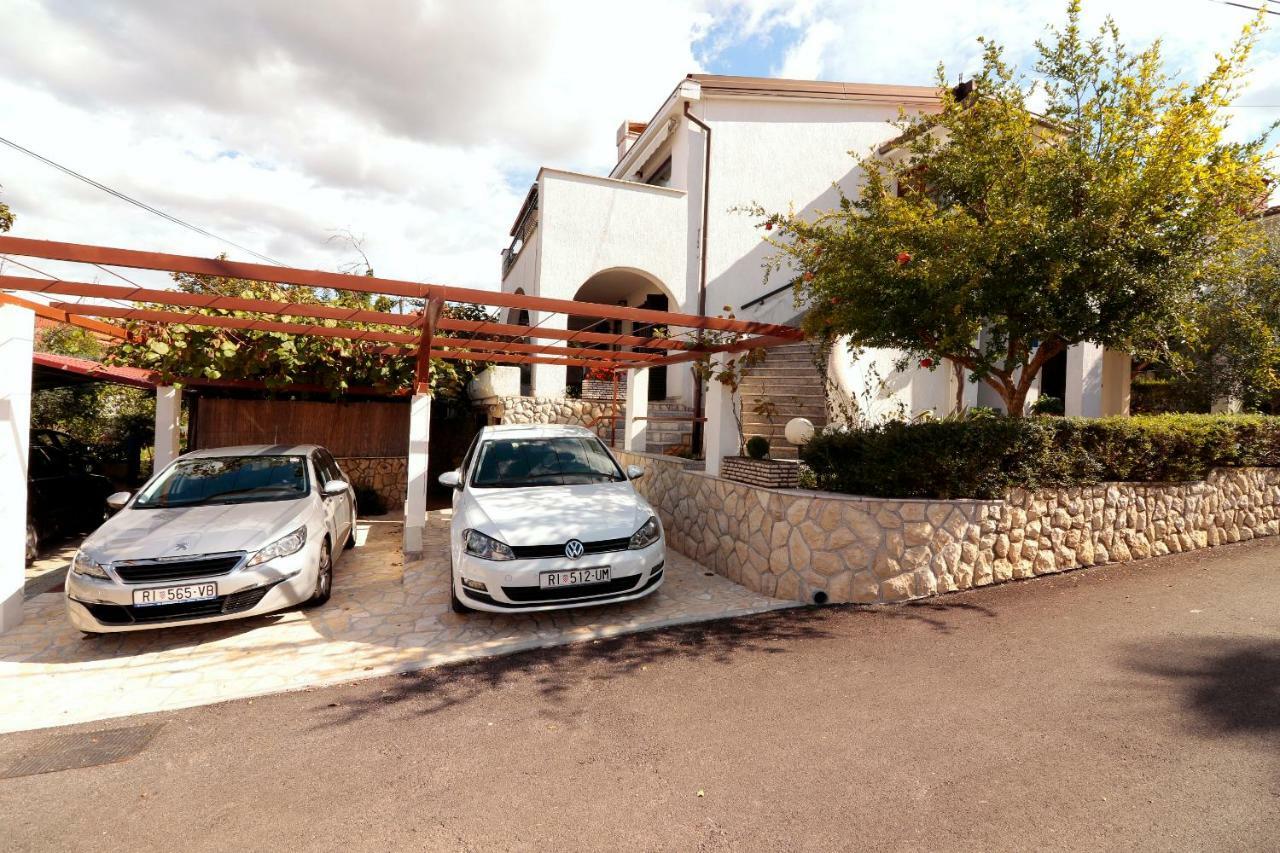 Apartment Draga 17 Njivice Εξωτερικό φωτογραφία