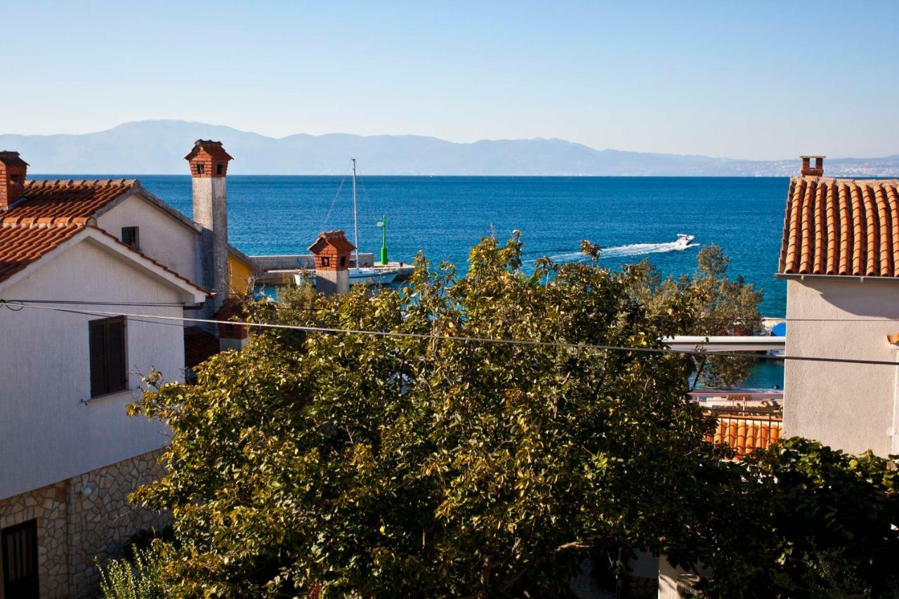 Apartment Draga 17 Njivice Εξωτερικό φωτογραφία