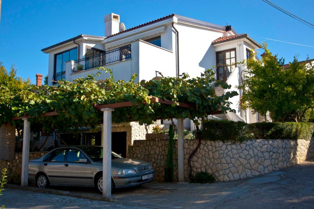 Apartment Draga 17 Njivice Εξωτερικό φωτογραφία